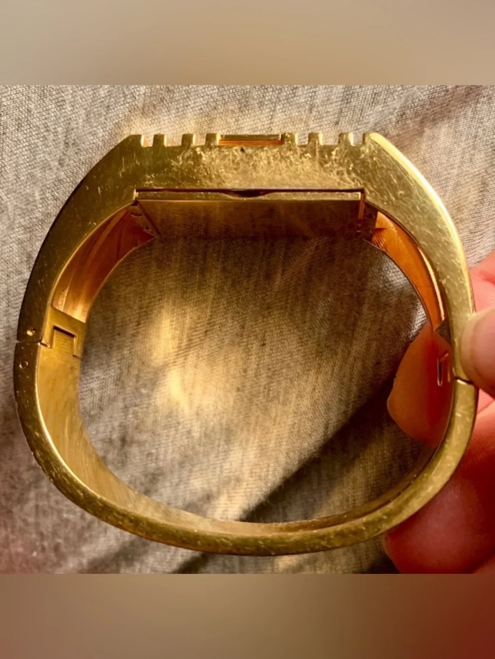 ✨ Tory Burch for Fitbit Gold-Tone Hinged Bracelet ✨
